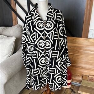 Vintage Tribal Print Button-Up Jacket – One Size
